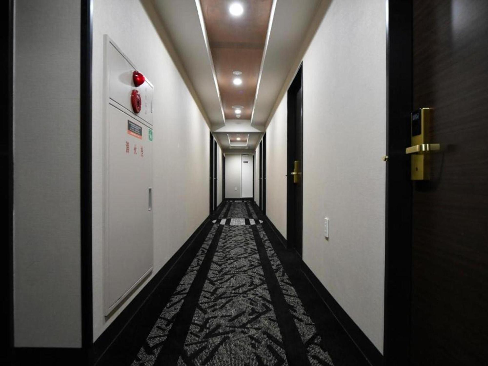 Apa Hotel Shimbashi Onarimon Tokio Exterior foto