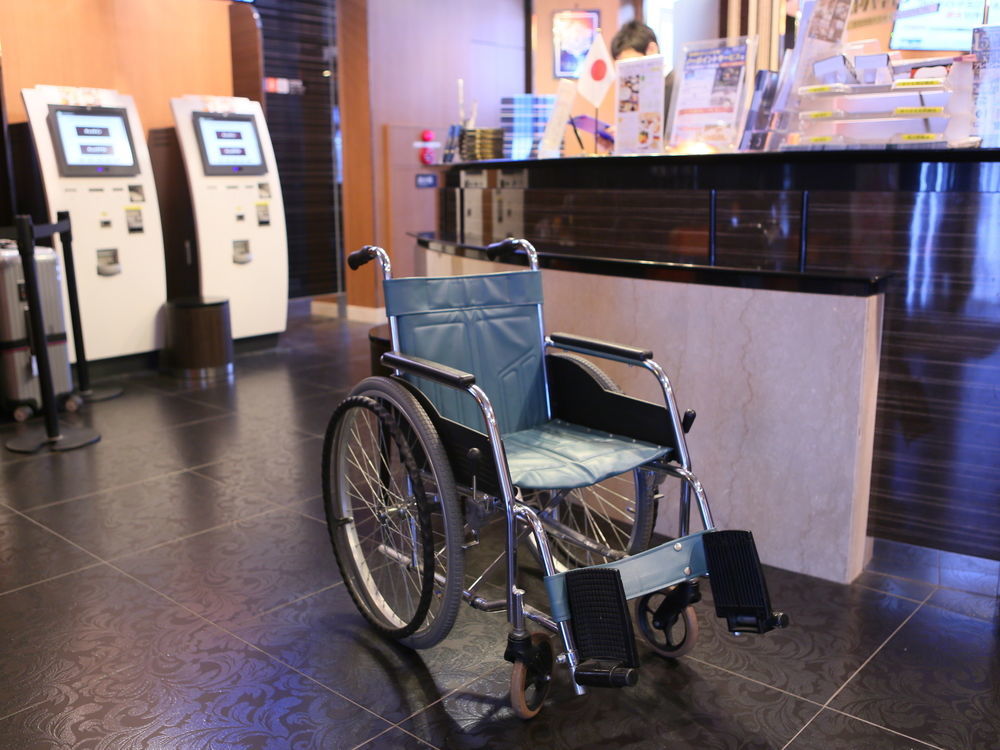 Apa Hotel Shimbashi Onarimon Tokio Exterior foto